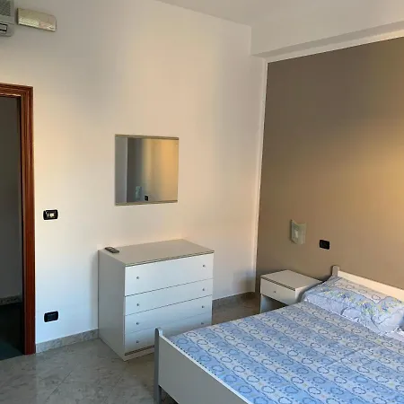 La Casa Blu Apartment Roccella Ionica Exterior photo